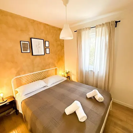 Ulika Parentina Apartment *
